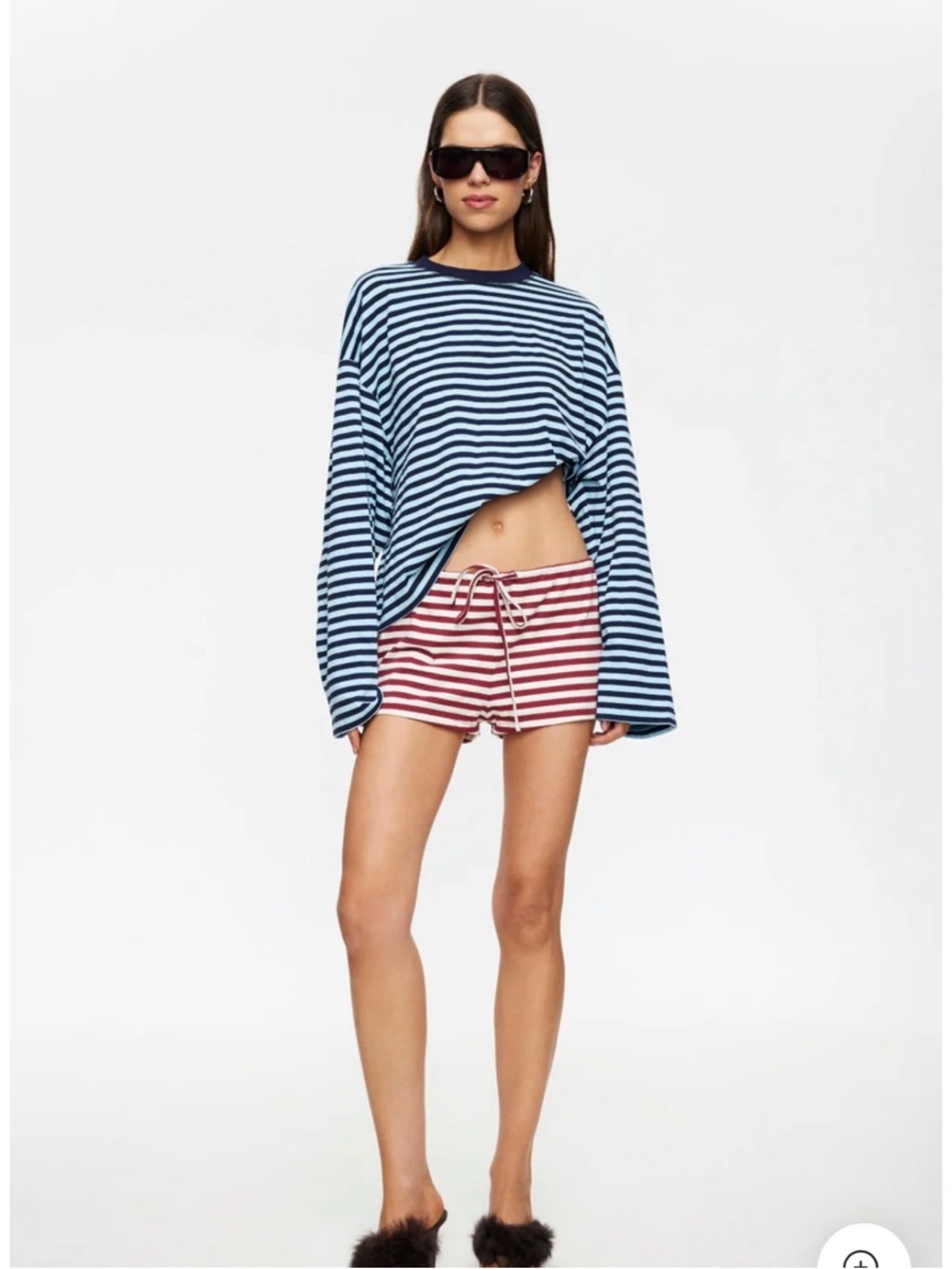 Lioness Bloom Navy Sea stripe. XS.